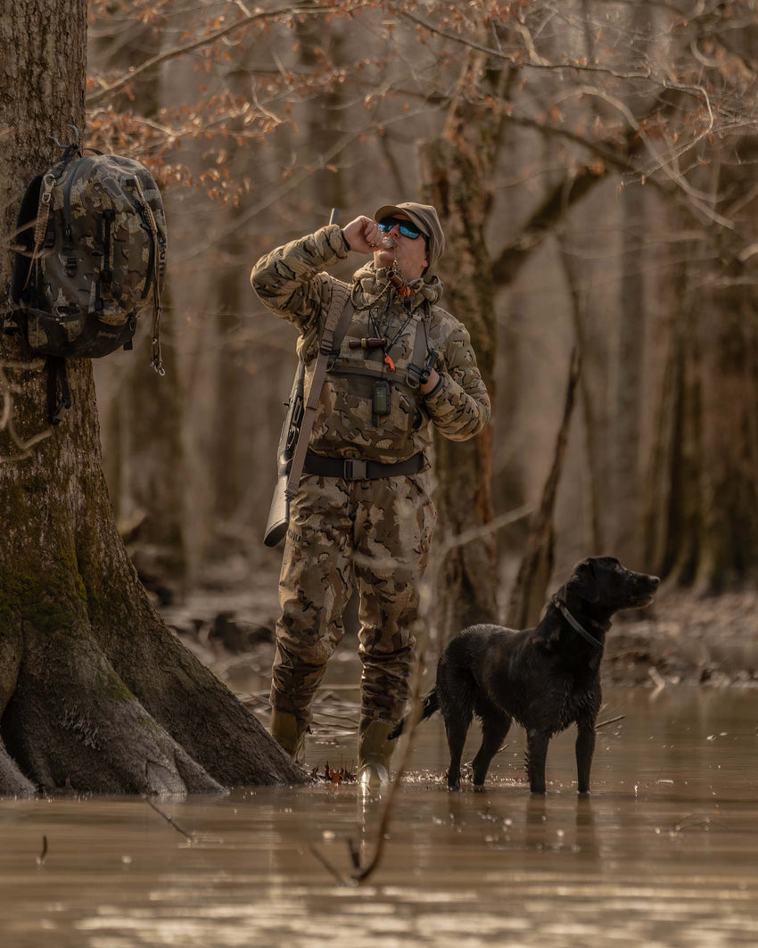 Outlet Flyway Insulated Hooded Jacket | Gunmetal