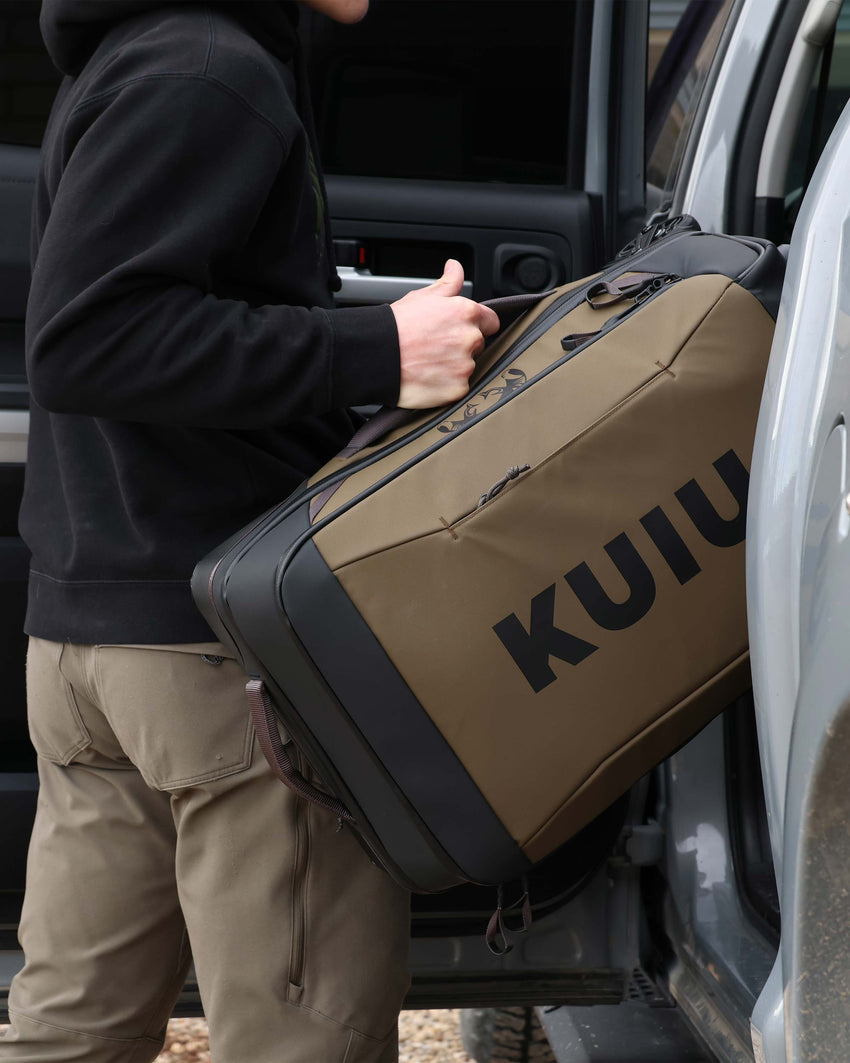 Waypoint 3000 Carry-On Roller | Black